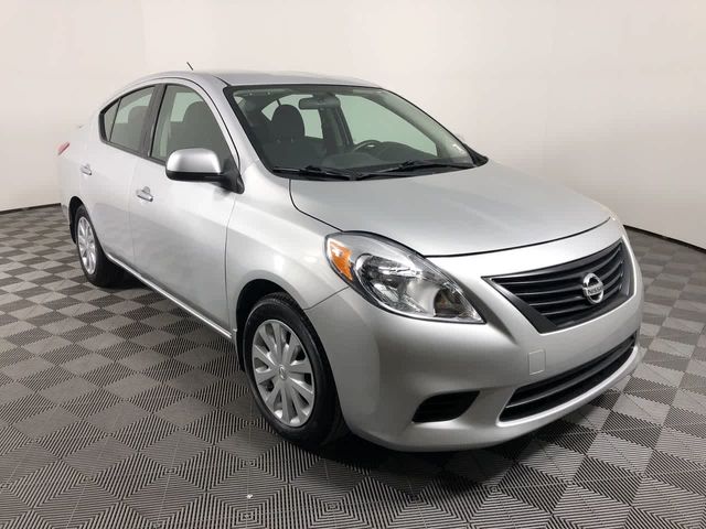 2014 Nissan Versa S