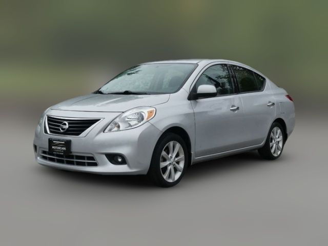 2014 Nissan Versa SL