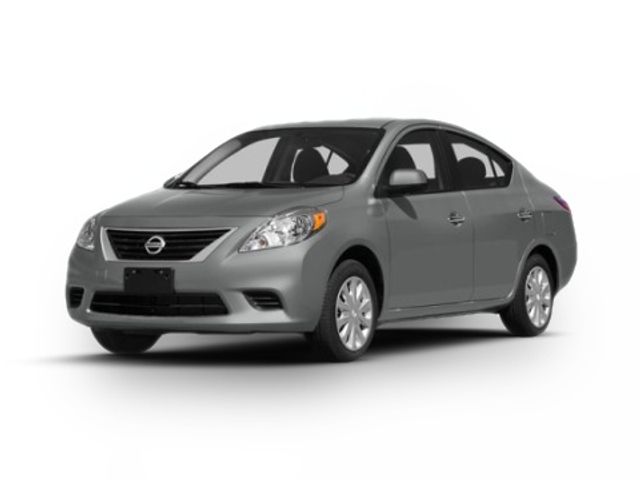 2014 Nissan Versa S Plus