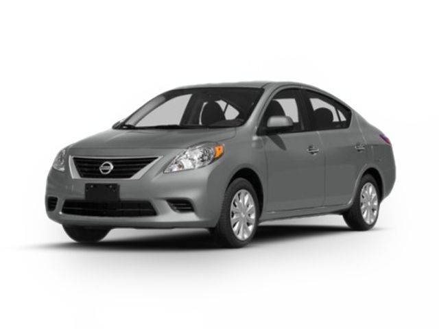 2014 Nissan Versa S Plus