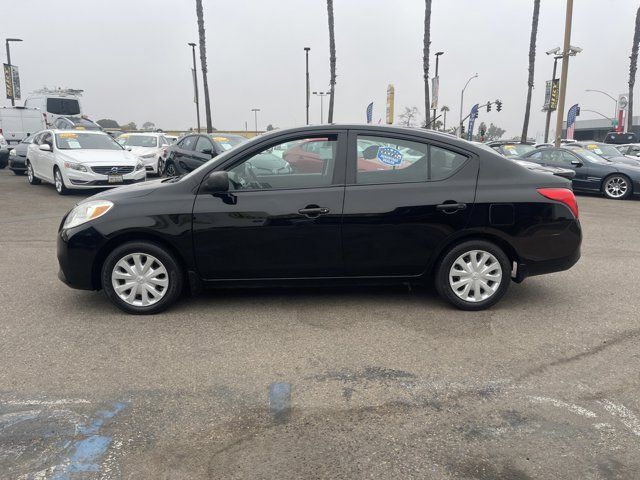 2014 Nissan Versa S Plus