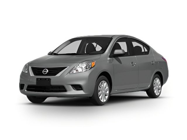 2014 Nissan Versa S