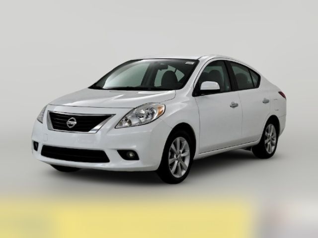 2014 Nissan Versa SL