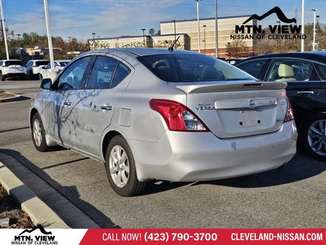 2014 Nissan Versa SV