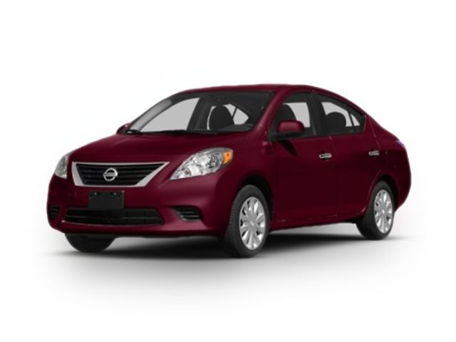 2014 Nissan Versa SV