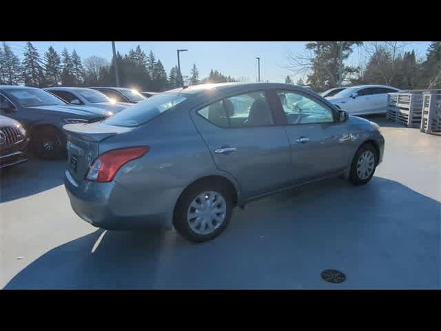 2014 Nissan Versa SV