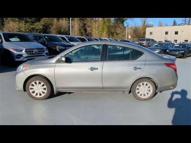 2014 Nissan Versa SV