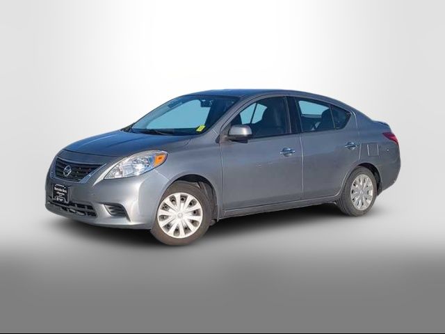 2014 Nissan Versa SV