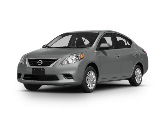 2014 Nissan Versa SV
