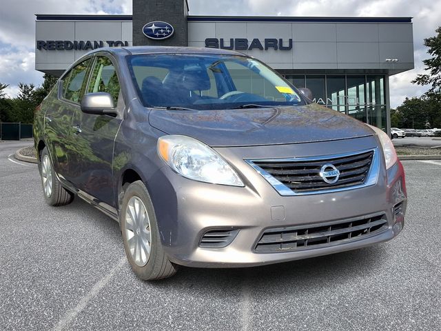 2014 Nissan Versa SV