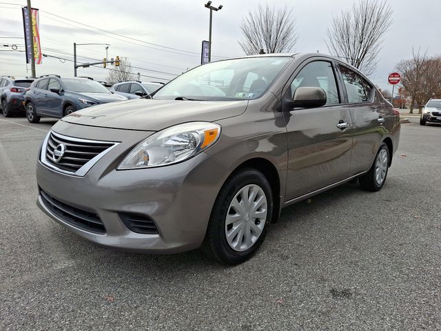 2014 Nissan Versa SV