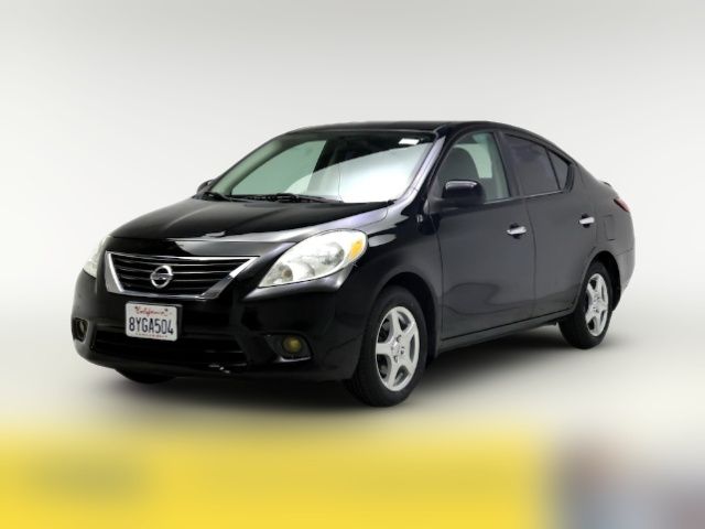 2014 Nissan Versa SV