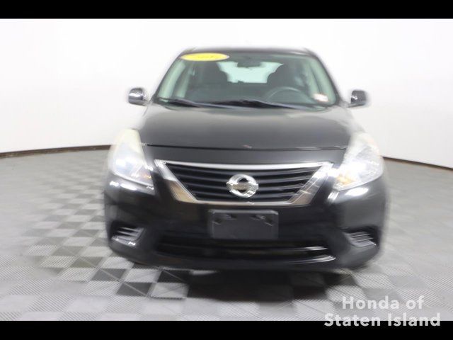 2014 Nissan Versa SV