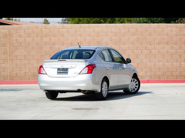 2014 Nissan Versa SV