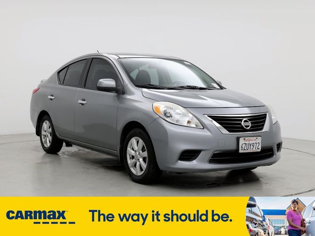 2014 Nissan Versa SV