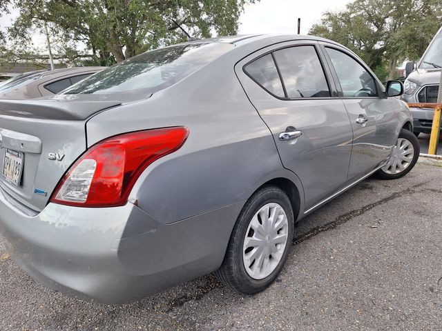 2014 Nissan Versa SV