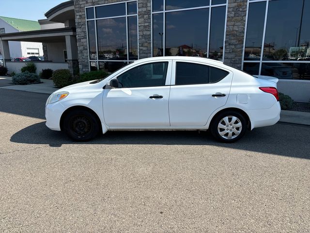 2014 Nissan Versa S Plus