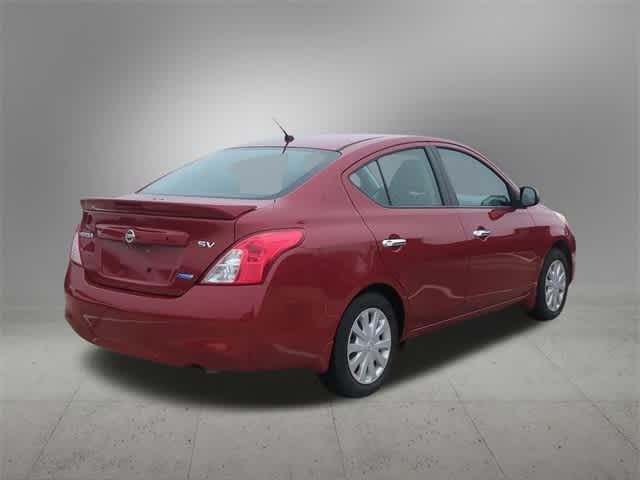 2014 Nissan Versa SV