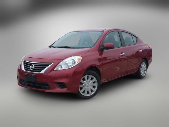 2014 Nissan Versa SV