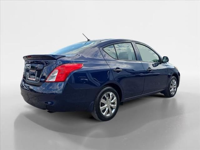 2014 Nissan Versa S Plus