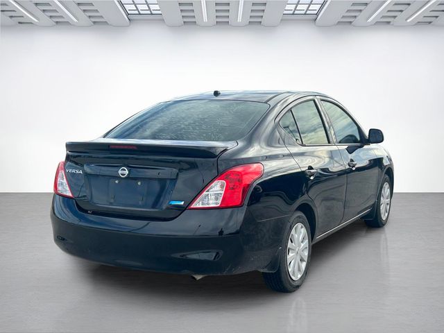 2014 Nissan Versa S Plus