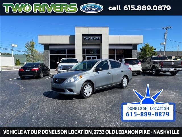 2014 Nissan Versa S Plus