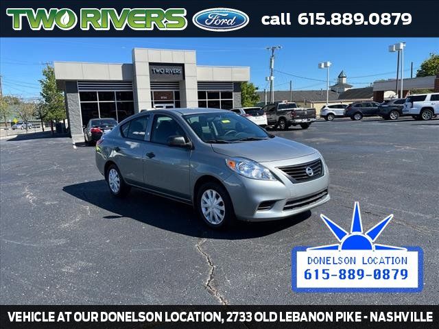 2014 Nissan Versa S Plus