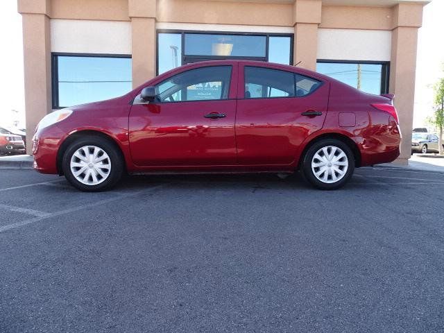 2014 Nissan Versa S Plus