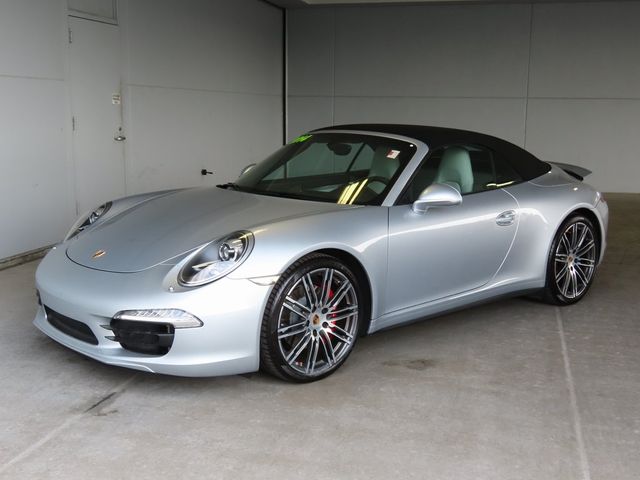 2014 Porsche 911 Carrera 4S