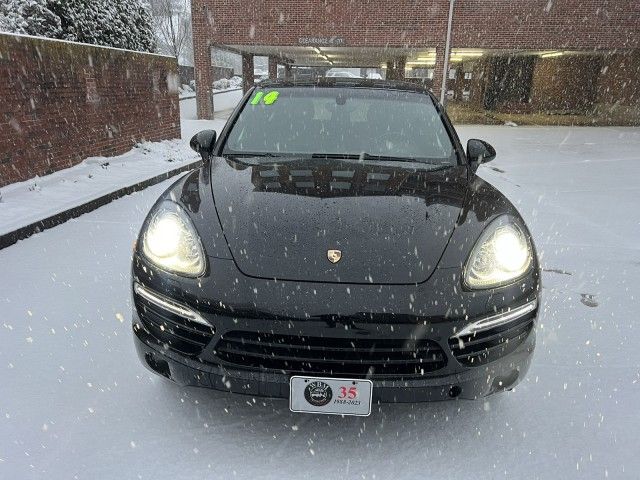 2014 Porsche Cayenne Base