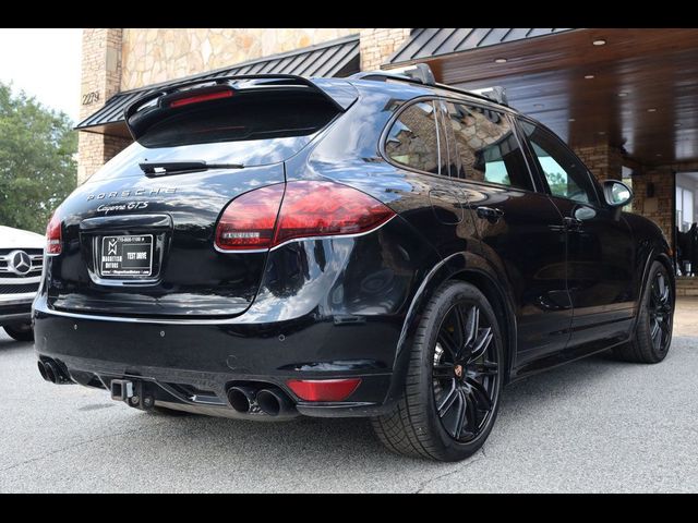 2014 Porsche Cayenne GTS