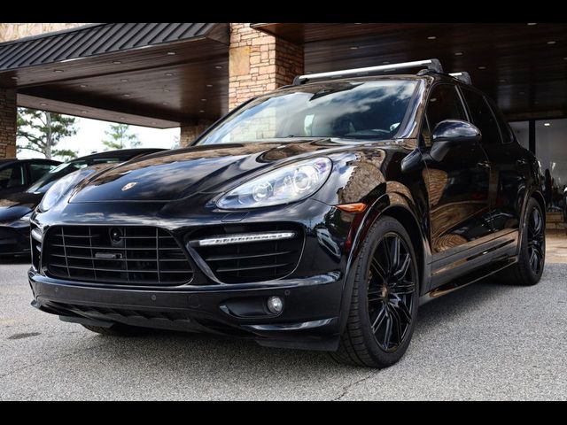 2014 Porsche Cayenne GTS