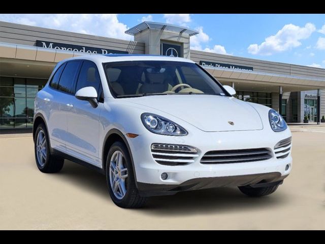 2014 Porsche Cayenne Base