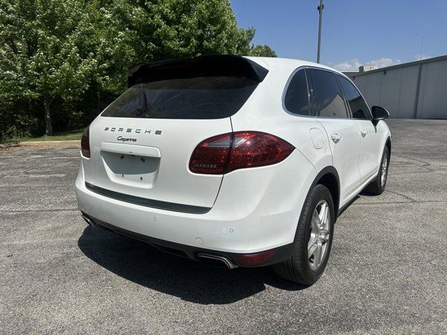 2014 Porsche Cayenne Platinum Edition