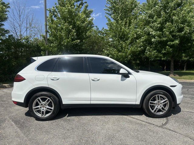 2014 Porsche Cayenne Platinum Edition