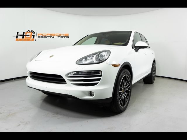 2014 Porsche Cayenne Base