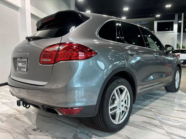 2014 Porsche Cayenne Base