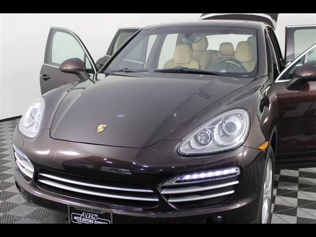 2014 Porsche Cayenne Base