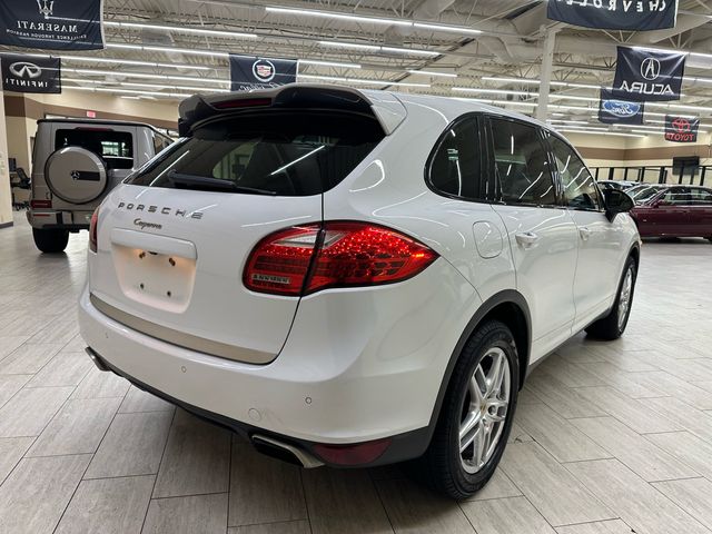 2014 Porsche Cayenne Platinum Edition