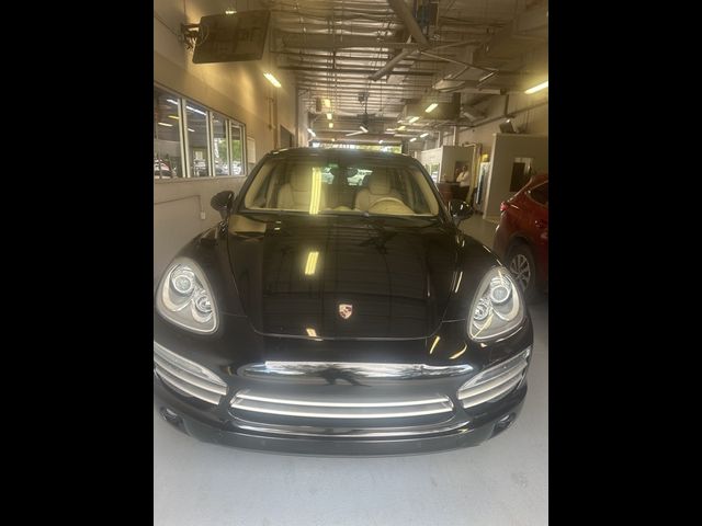 2014 Porsche Cayenne Platinum Edition