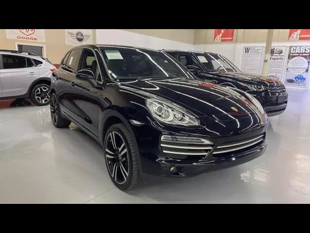 2014 Porsche Cayenne Platinum Edition