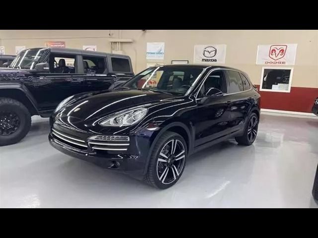 2014 Porsche Cayenne Platinum Edition