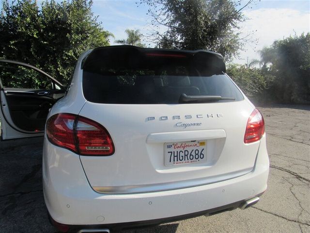 2014 Porsche Cayenne Base
