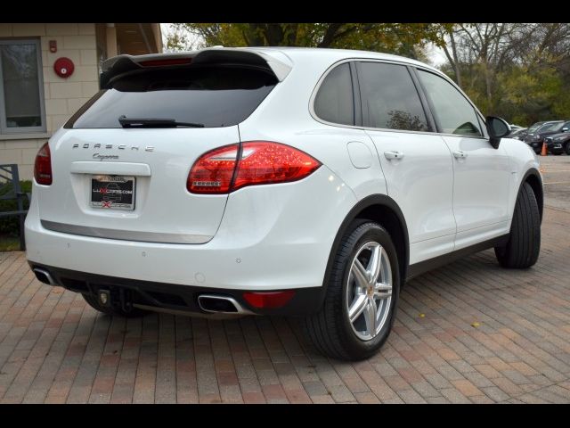 2014 Porsche Cayenne Diesel Platinum Edition