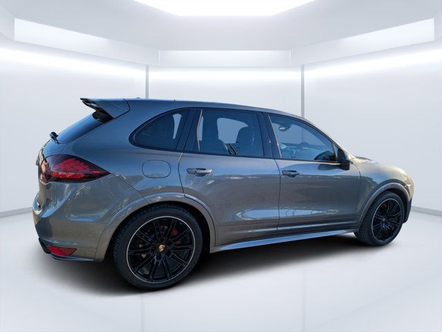 2014 Porsche Cayenne GTS