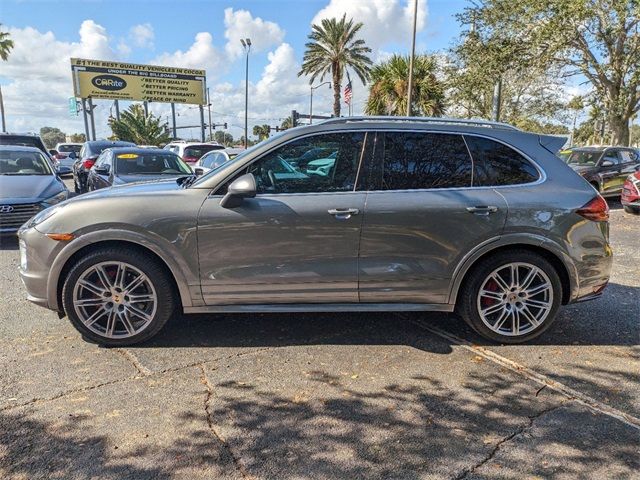 2014 Porsche Cayenne GTS