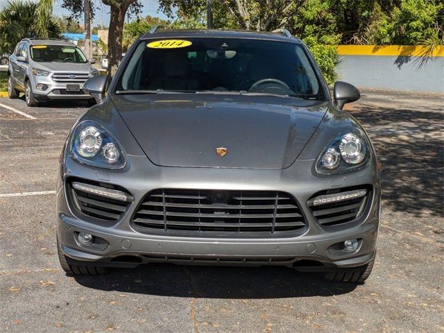 2014 Porsche Cayenne GTS