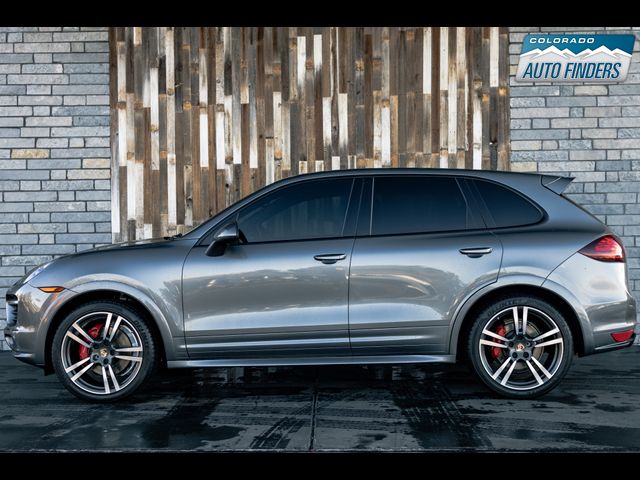 2014 Porsche Cayenne GTS