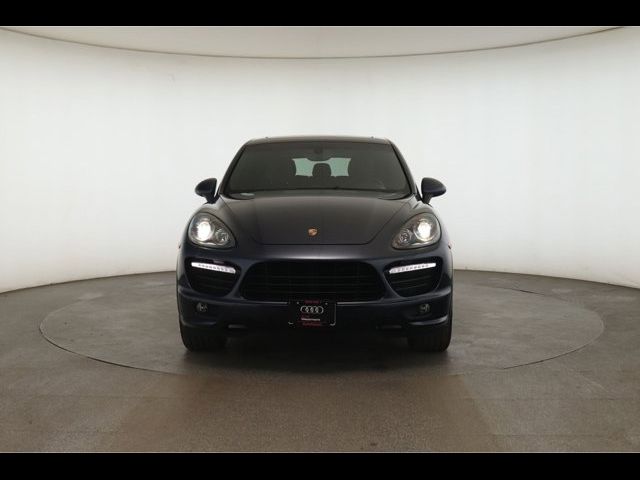 2014 Porsche Cayenne GTS