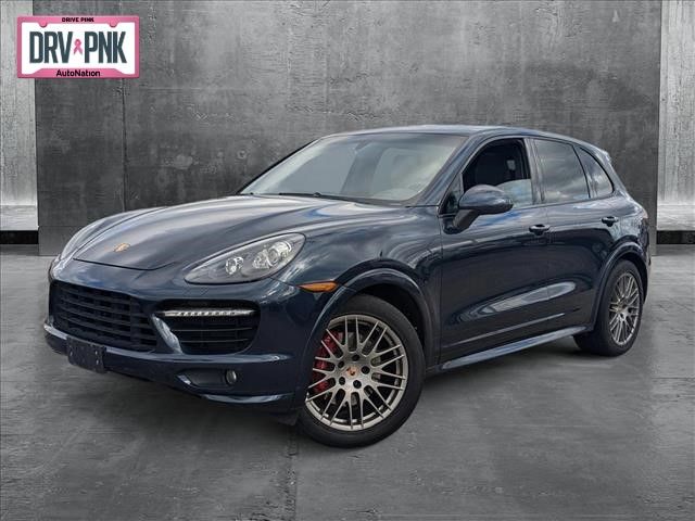 2014 Porsche Cayenne GTS